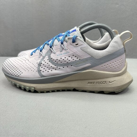 Womens Size 9 Nike React Pegasus Trail 4 Shoes Pearl Pink Grey Running Sneakers - Picture 3 of 8
